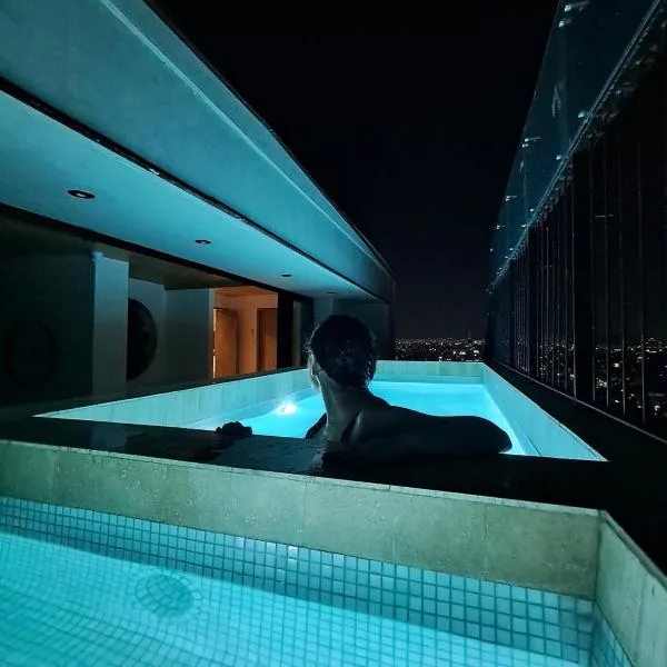 With a private terrace in the heart of the city, viešbutis Meksike