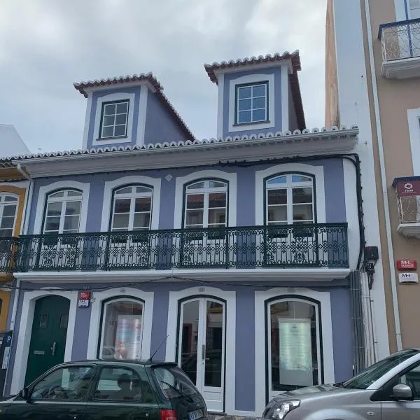 Casa da Joana T2 no Centro Histórico de Angra, hotel in Angra do Heroísmo
