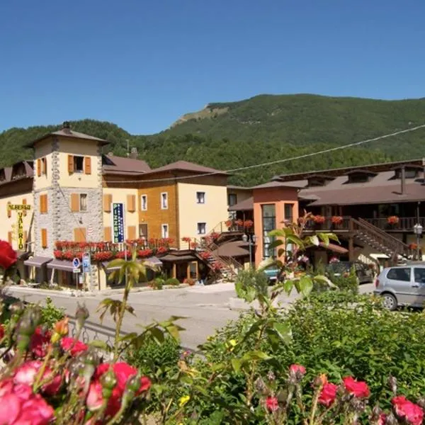 Val Del Rio, מלון בפיומאלבו