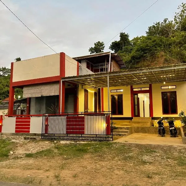 Rara Guest House Raja Ampat, hotell sihtkohas Pulau Saonek-kecil