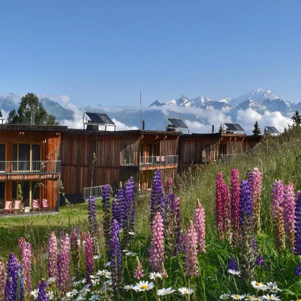 L'Aiguille Grive Chalets Hotel, hôtel à Arc 1800