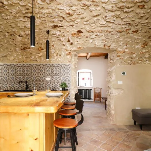 Casa Luxury Grotta - Bagno Hammam, Hotel in Santo Stefano di Sessanio