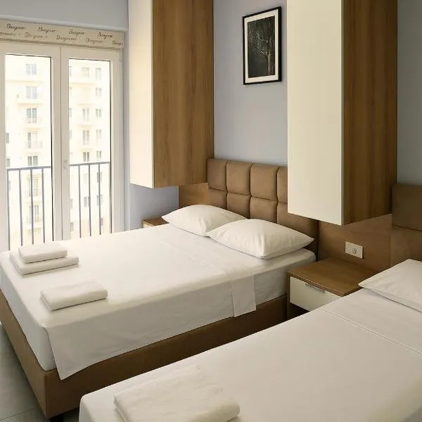 AMMEN Apartment, hotell sihtkohas Shëngjin