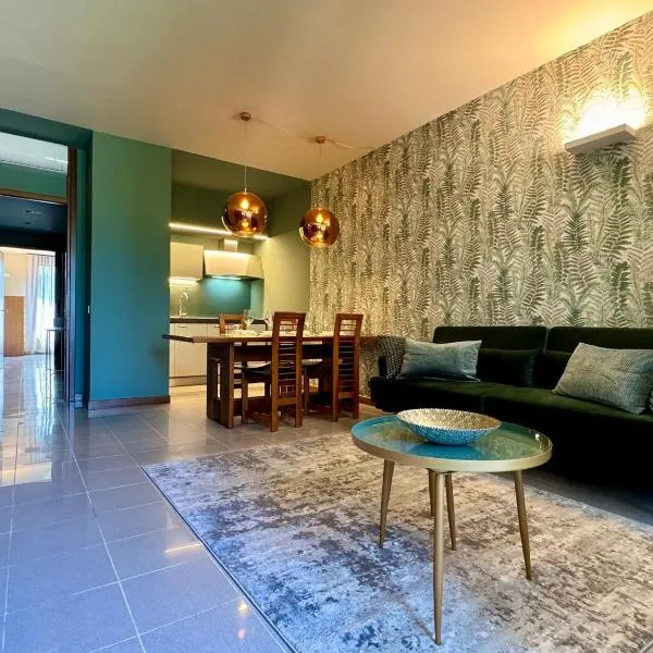 La Libellula - [Parcheggio gratuito], hotel in Alba