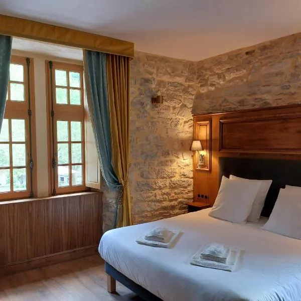 Hôtel-Restaurant Le Manoir De Montesquiou, hotel di La Malène