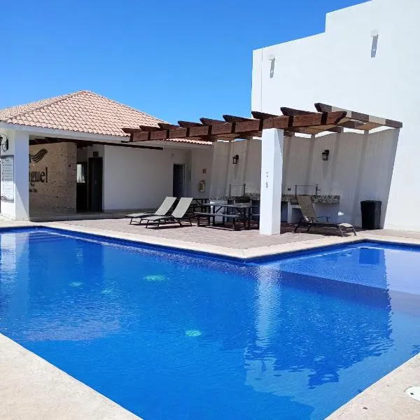 Casita con casa club, hotel La Pazban