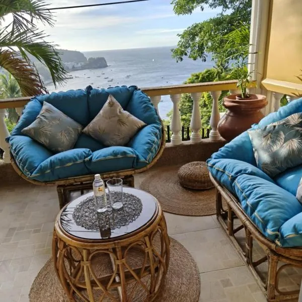 Family 2 bed apartment with stunning sea views, Hotel in Puerto Galera