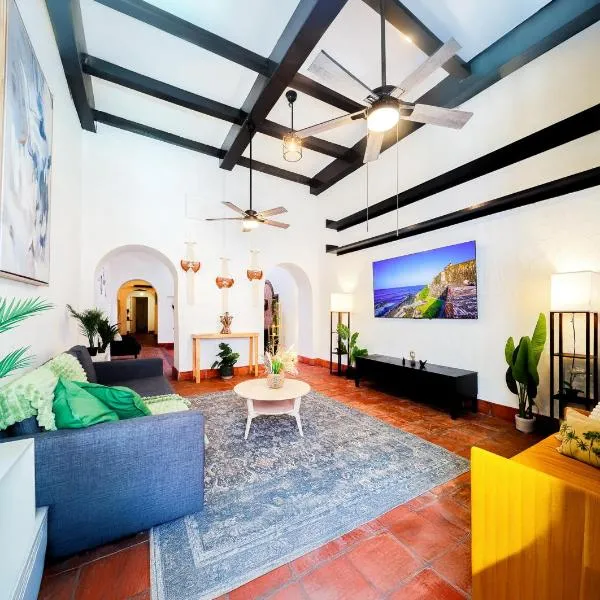 Fountain Villa Historic Old San Juan by PH, hotel u gradu San Huan