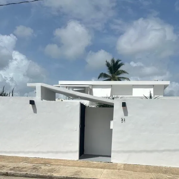 Palmar Sur, hotel in San Juan