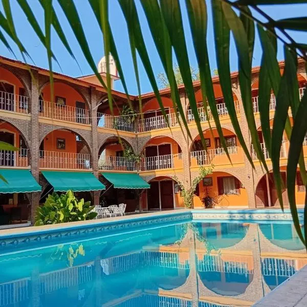 Hotel HF Hacienda San Francisco, hotel v destinaci Puente Nacional