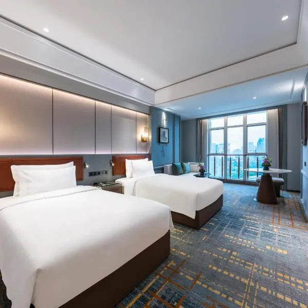 Wyndham Grand Plaza Royale Ningbo, hotel in Ningbo