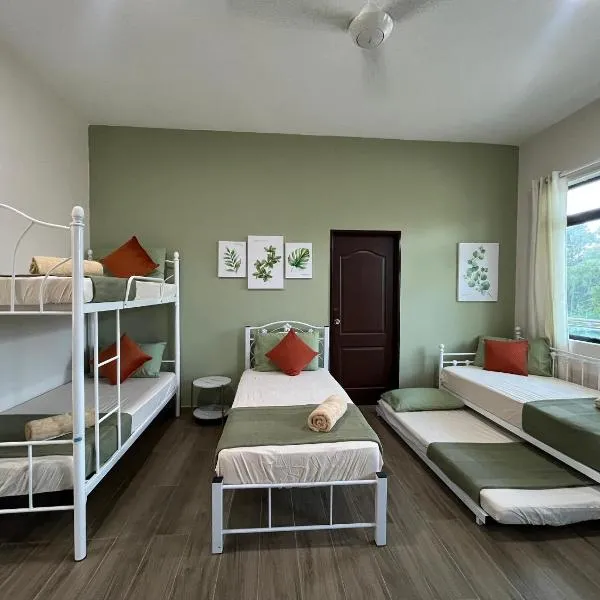 Sea Lodge by Radiant Teluk Sari Penyabong Johor，豐盛港的飯店