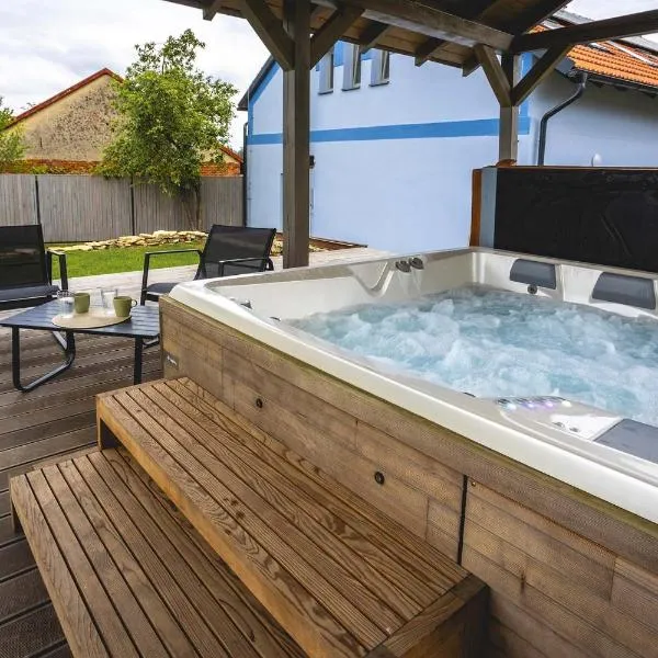 Chlum 5, hotel in Luže