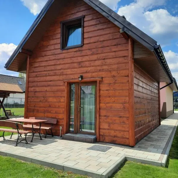 Majowy domek, ξενοδοχείο σε Kacwin