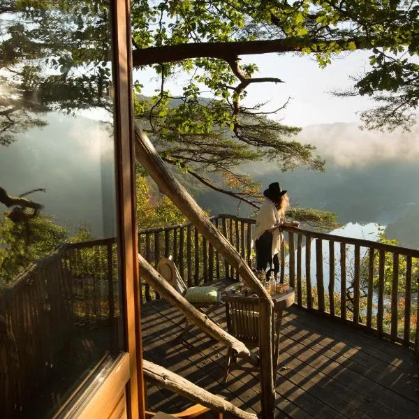 Hêtre sous le Charme, hotel in Saint-Martial-Entraygues