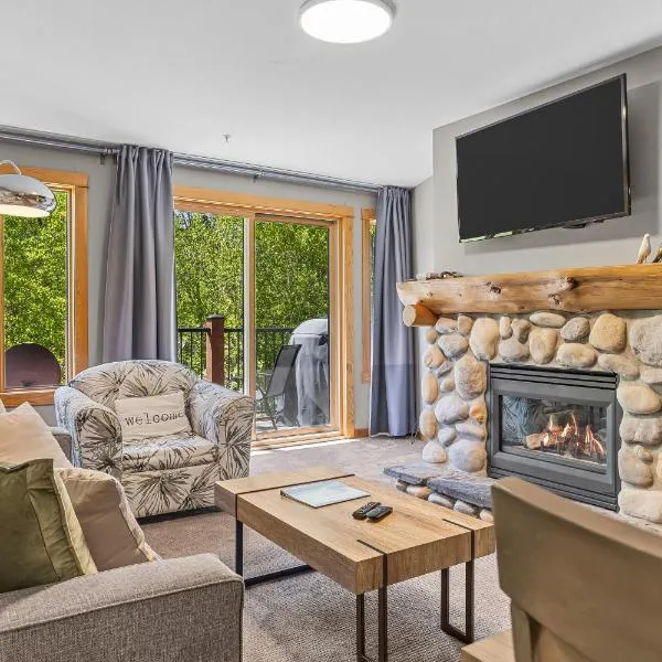 Creekside Downtown 2 Bedroom Condo managed by Little Sister Getaways, Hotel in Canmore