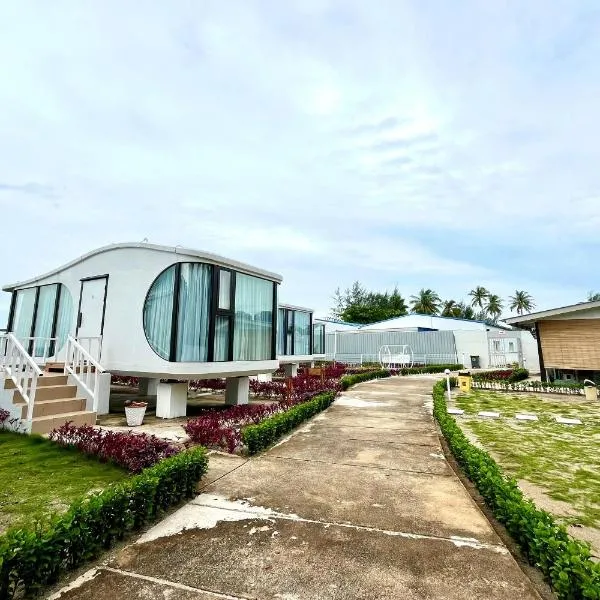 Saga Village Hotel & Resort Bintan, hotel in Pulau Sekerah