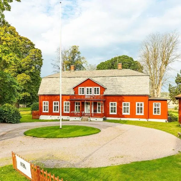 Hova Prästgård Bed & Breakfast, hôtel à Hova