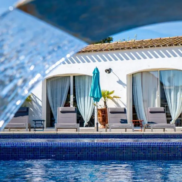 Hotel La Tramontane, hotel em Saintes-Maries-de-la-Mer