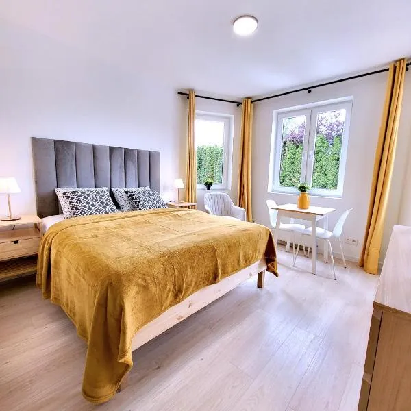 Chill Apartments Piaseczno, hotel v destinaci Piaseczno