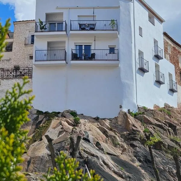 Apartamentos Las Riscas By Travel Home, hotel v destinaci La Puerta de Segura