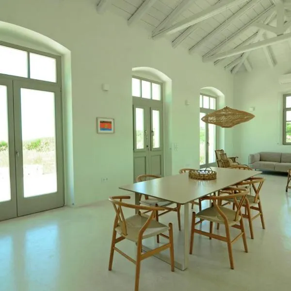 Island residence, Hotel in Logothetiánika