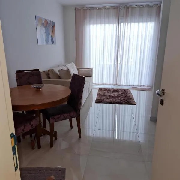 Loft confortável com garden, hôtel à Canoas
