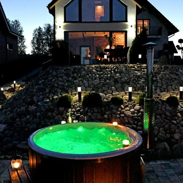 APARTAMENT JANETTA domek nad jeziorem、ステンジツァのホテル