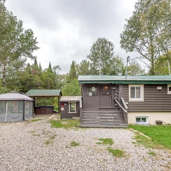 Chalet Wapiti, hotel sa Chertsey