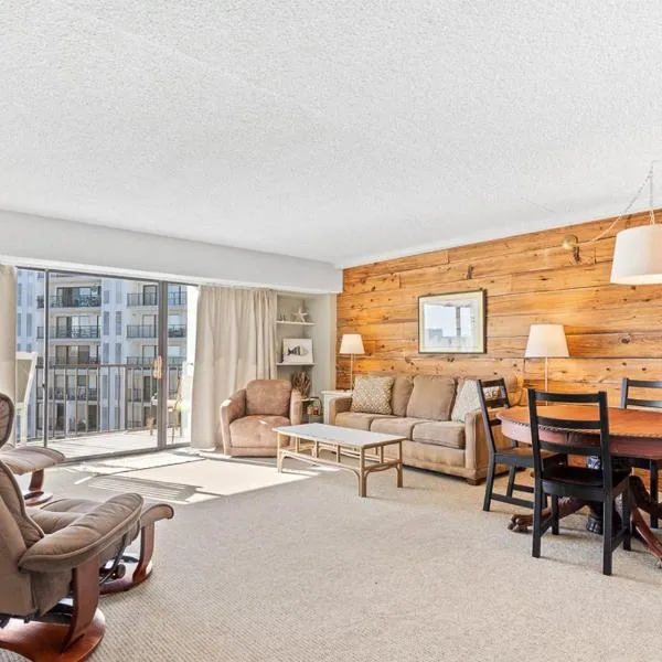 Ocean View 3BR Condo with Pool in North Ocean City, hotel in Ocean City