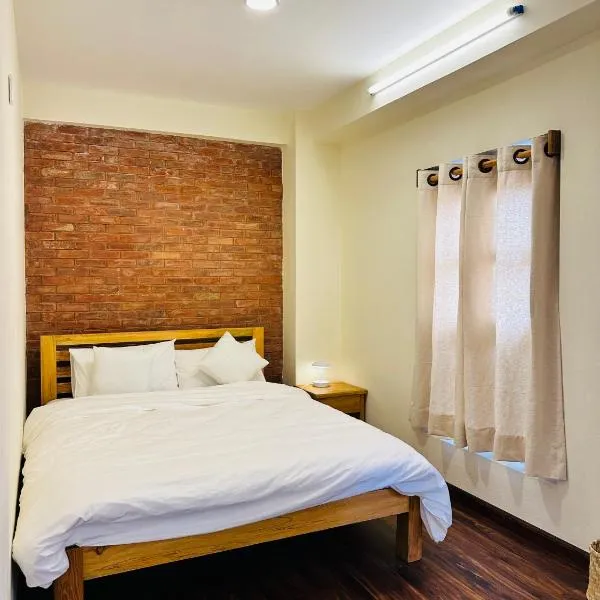 Yogi's Heritage in Patan-Beautiful Balcony Room – hotel w mieście Patan