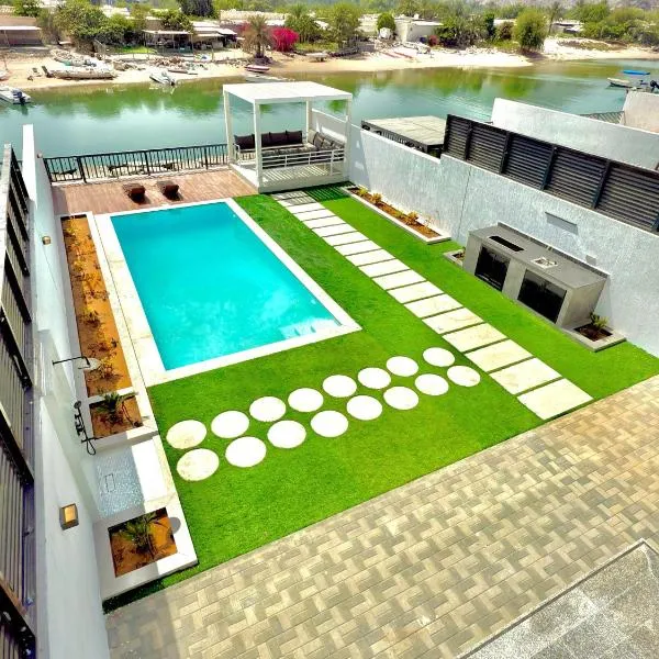 DIBBA Fujairah- sharm - Aldana Island, ξενοδοχείο σε Φουτζέιρα