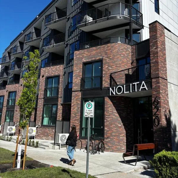 Brand new suite downtown Kelowna - walk everywhere!, hotel in Kelowna