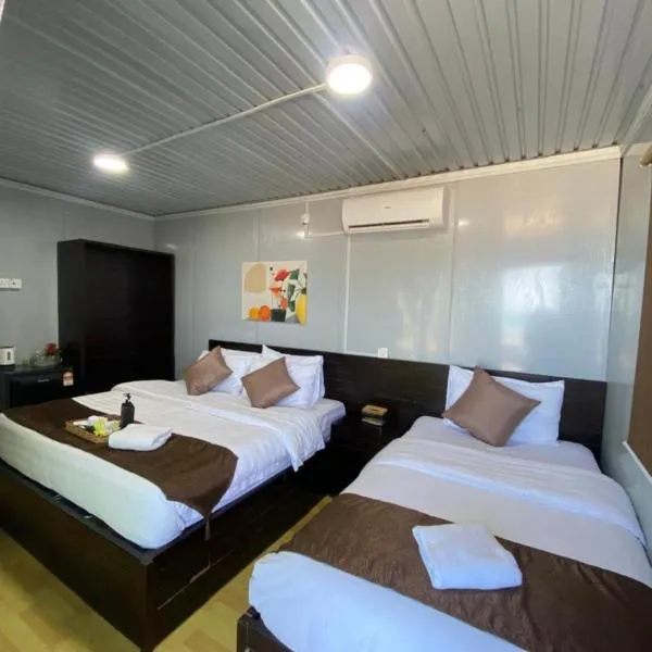 Cenanghill Beachfront, hotel in Pantai Cenang