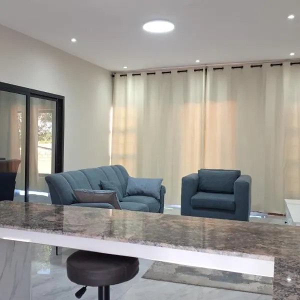 Lowin Suites-One-Bed Apartments, hotel in Lusaka