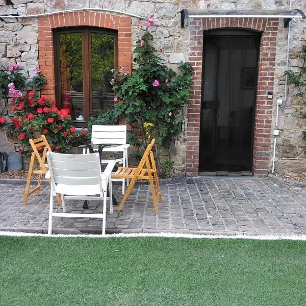 Appartement au coeur des Ardennes, hotel en Érezée