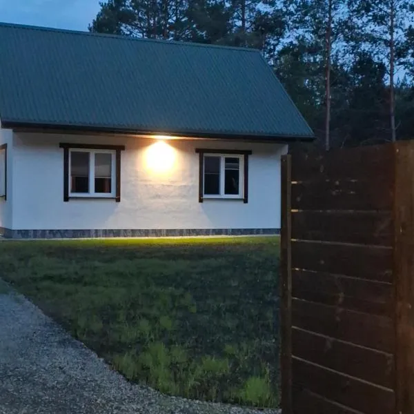 Domek nad zalewem Siemianówka m Nowa Łuka, Hotel in Łuka