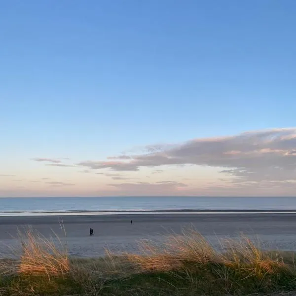 Cozy Coastal Home Bettystown, hotel en Bettystown