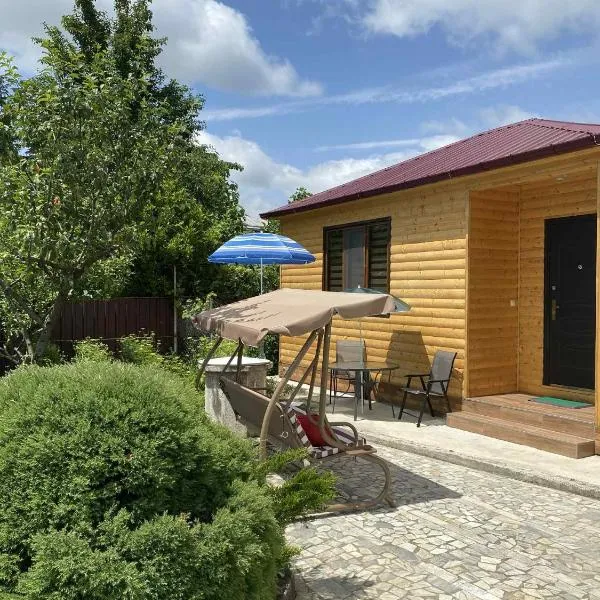 Mana Home777, hotel en Zugdidi