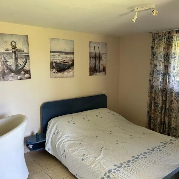 Tiny Comfort House, hotel in Kyllini