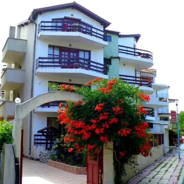 Guest House Urdoviza, hotell i Kiten