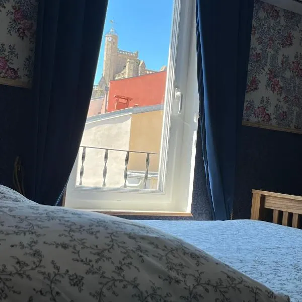 Capescrown lodge, hôtel à Capestang