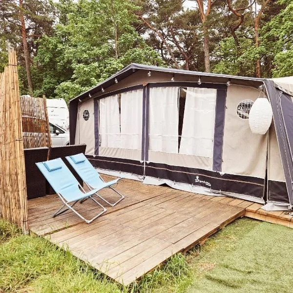 Przyczepa GRANDE SOLE na Camping Kormoran, hotel v destinaci Hel