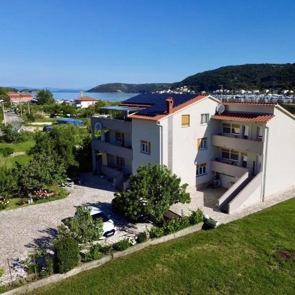 Apartments Angela Rab, hotel v destinaci Supetarska Draga