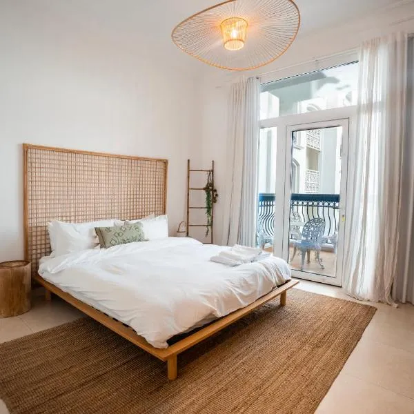 Glamorous Modern 2BHK in Yas Island 324, hotel in Abu Dhabi