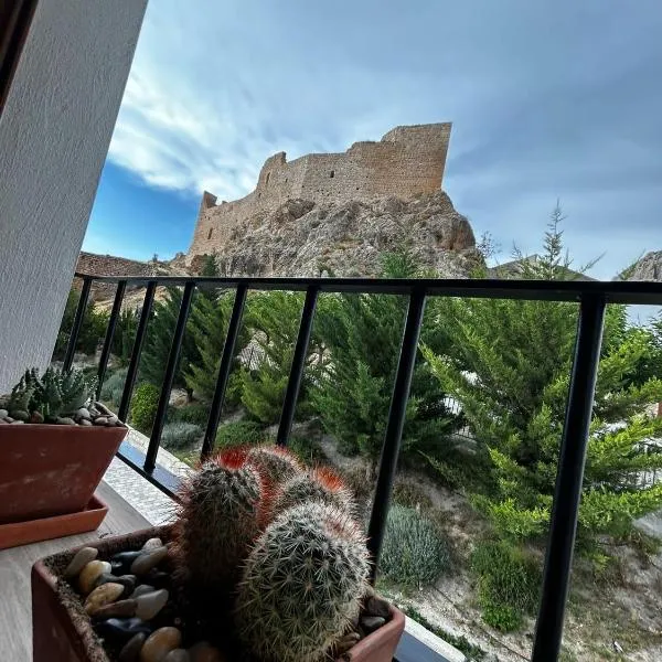 Alojamiento Turístico Mirador del Castillo, hotel in Bedmar
