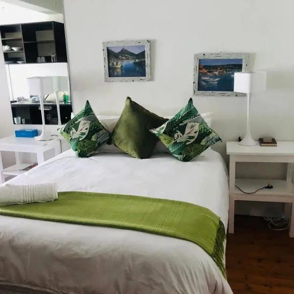 Precious Pearl, Hotel in East London