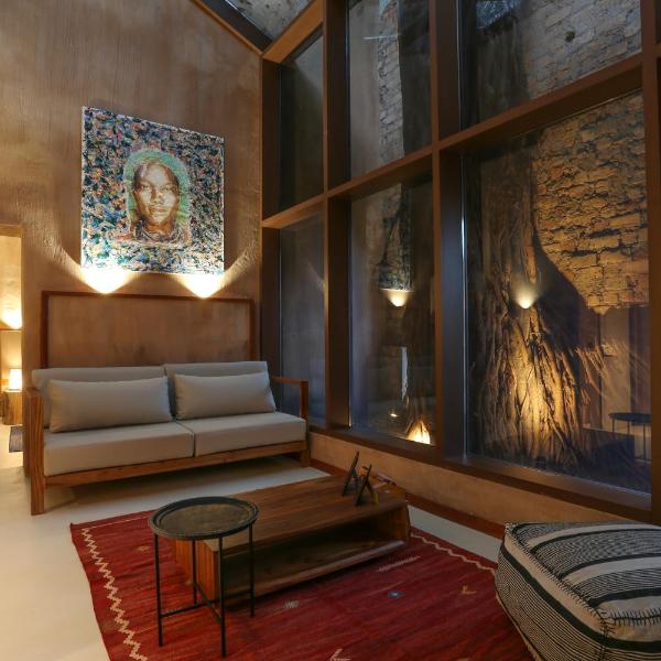 Mumba Lodge by Flow, Mumba
