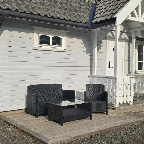 Idyllisk, landlig hus til utleie, hôtel à Sandefjord