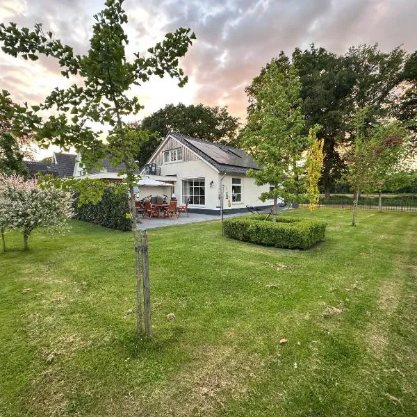 Vakantieverblijf De Hoge Boekel, hotel in Enschede